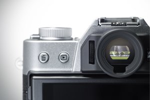 fujifilm x70 digital camera