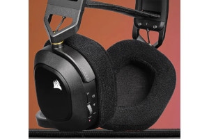 corsair headset HS80 RGB