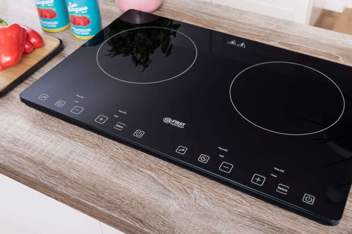 Διπλή Επιτραπέζια Εστία Επαγωγική FIRST AUTRIAFA-5095-3 2000 W Μαύρη
Διπλή Επιτραπέζια Εστία Επαγωγική FIRST AUTRIAFA-5095-3 2000 W Μαύρη