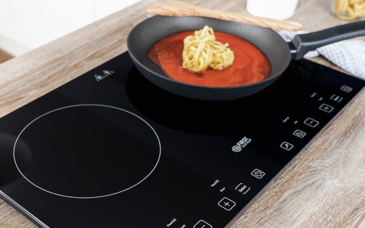 Διπλή Επιτραπέζια Εστία Επαγωγική FIRST AUTRIAFA-5095-3 2000 W Μαύρη
Διπλή Επιτραπέζια Εστία Επαγωγική FIRST AUTRIAFA-5095-3 2000 W Μαύρη