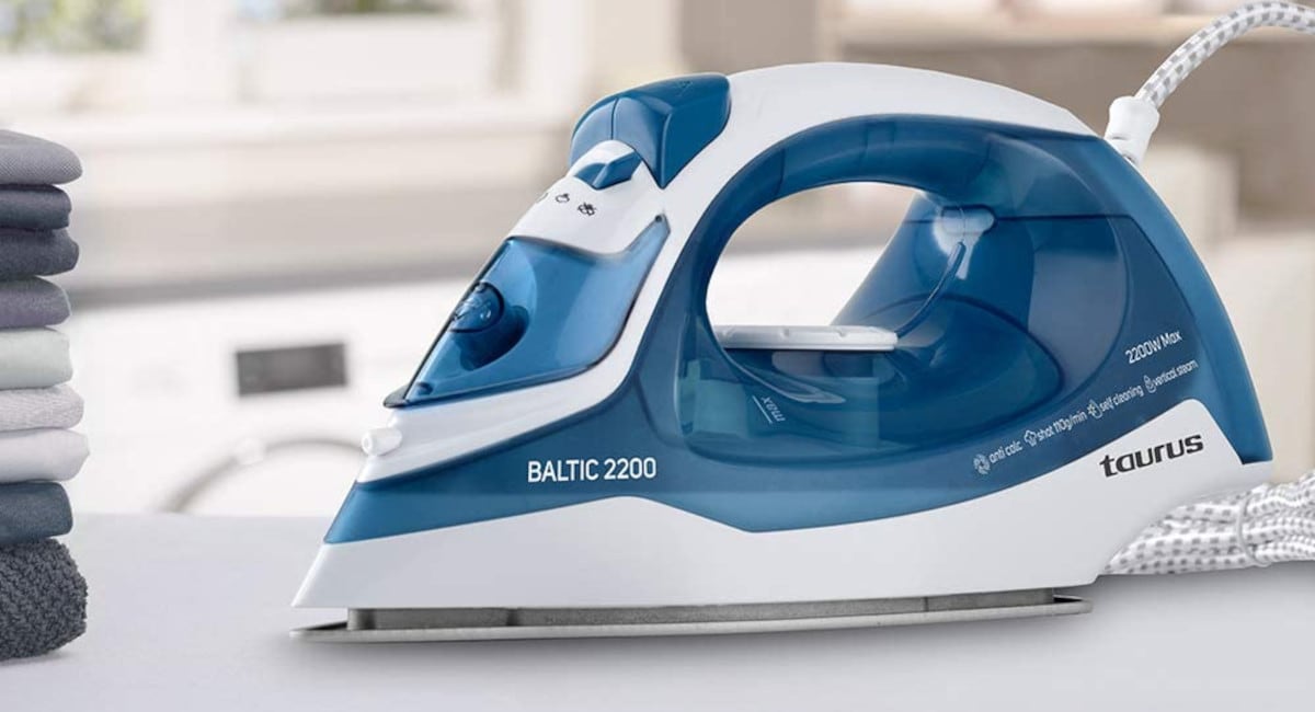 Σίδερο Ατμού TAURUS BALTIC 2200 W Μπλε
Σίδερο Ατμού TAURUS BALTIC 2200 W Μπλε