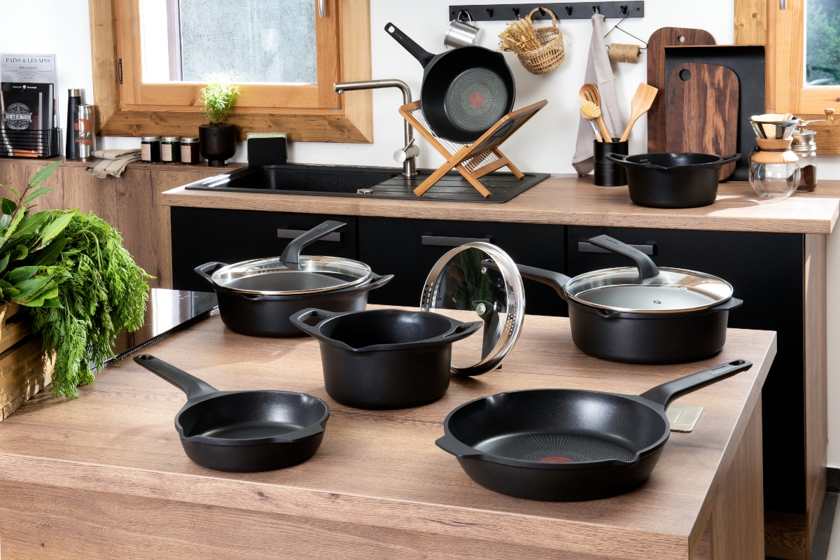 Αντικολλητικό Τηγάνι TEFAL Robusto από
Αντικολλητικό Τηγάνι TEFAL Robusto από