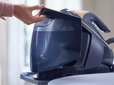 Μεγάλο αποσπώμενο δοχείο νερού 1,8 λίτρων