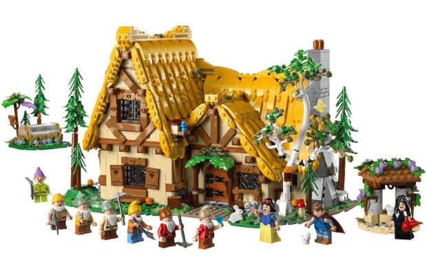 LEGO® Disney Snow White and the Seven Dwarfs