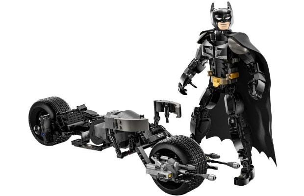 LEGO® Batman™ Construction Figure and the Bat-Pod Bike (76273)