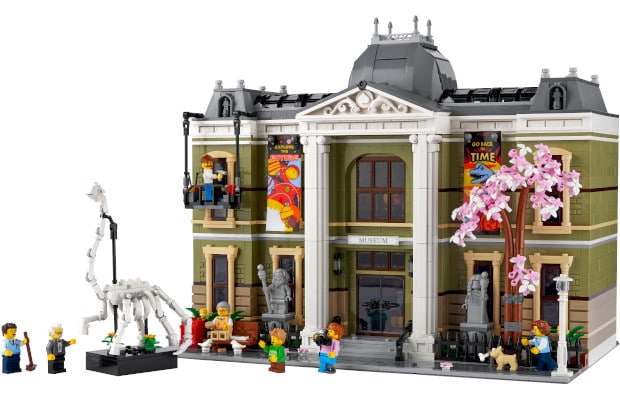 LEGO® Icons Natural History Museum (10326)