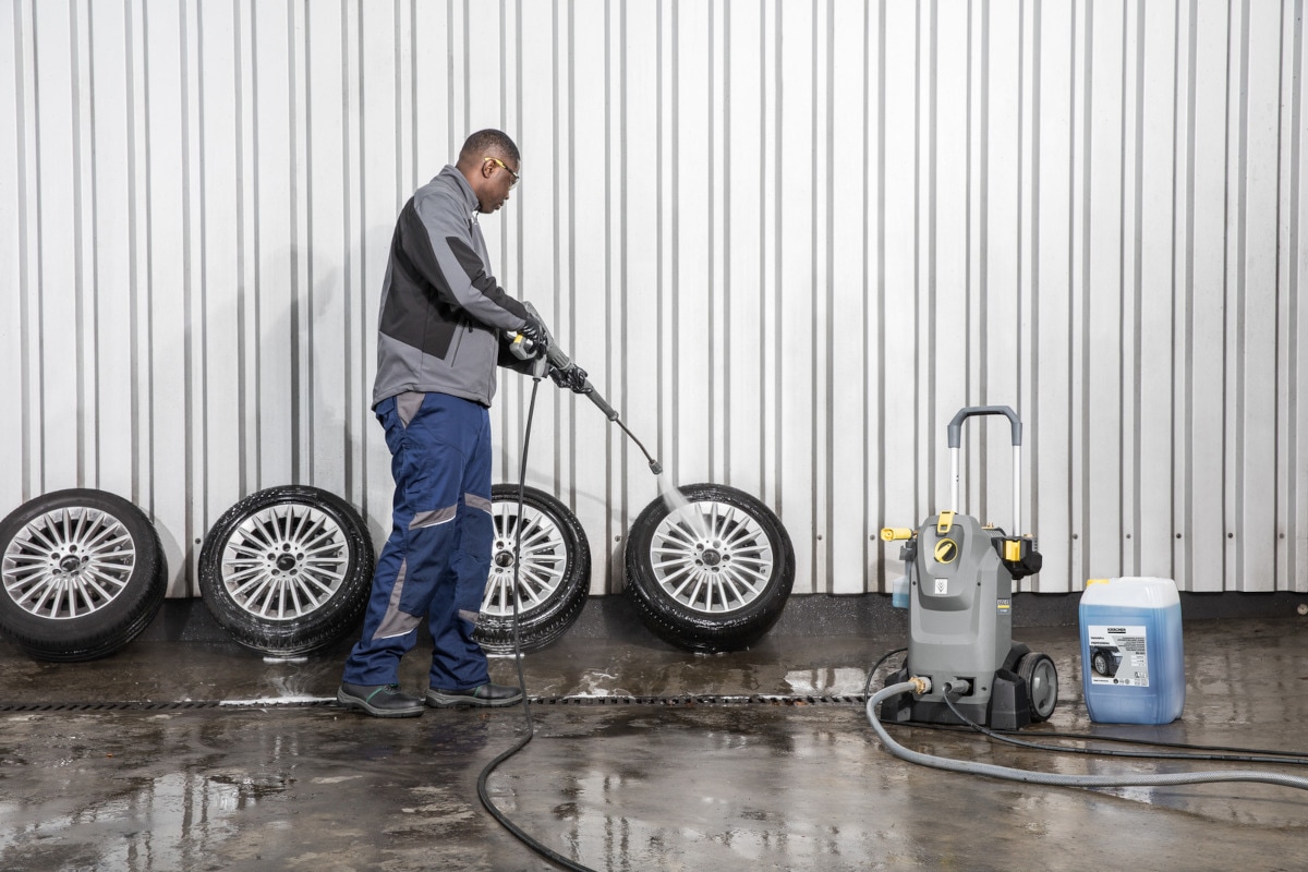 Πλυστικό Μηχάνημα Υψηλής Πίεσης 225 bar KARCHER HD 6/15 M Γκρι
Πλυστικό Μηχάνημα Υψηλής Πίεσης 225 bar KARCHER HD 6/15 M Γκρι