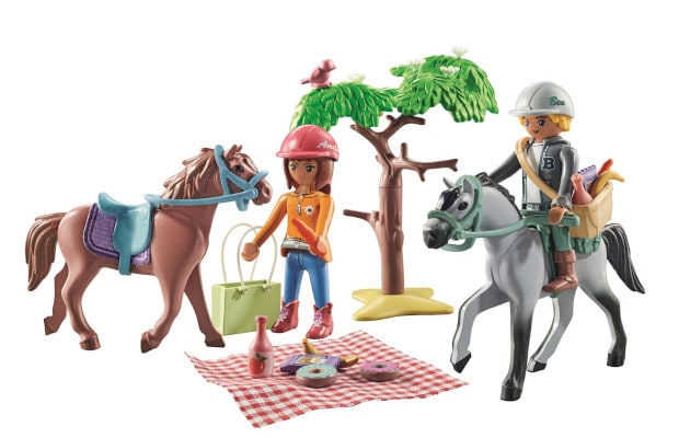 PLAYMOBIL® Horses of Waterfall Starter Pack Βόλτα στην παραλία με την Amelia και τον Ben (71470)