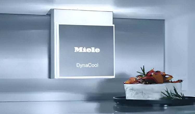 Πλυντήριο Ρούχων BEKO WUE7626XBWS 7 kg 1.200 Στροφές με Ατμό - Λευκό