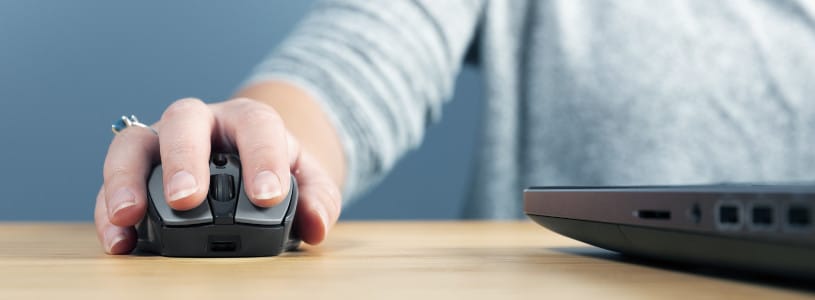 Ozaa Rechargeable Wireless Mouse - white