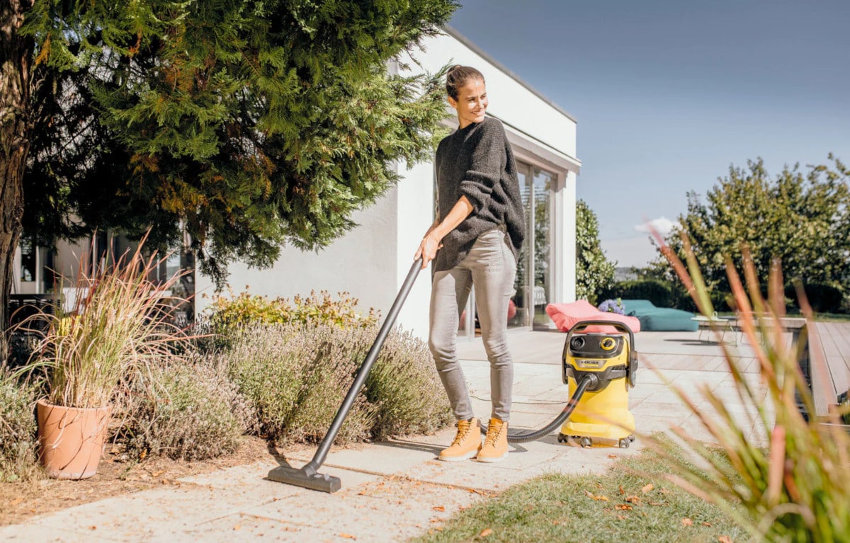 Σκούπα Υγρών και Στερεών KARCHER WD 5 V-25/5/22 1100 W με Κάδο 25 lt Κίτρινο




