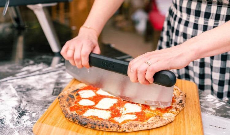Mezzaluna Pizza Cutter OONI UU-P06700