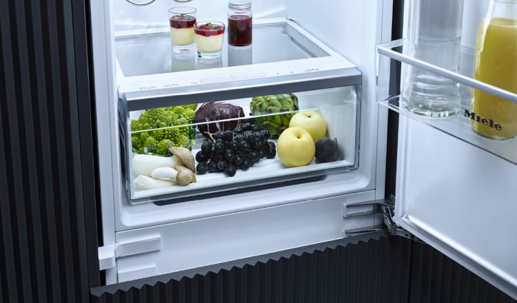Εντοιχιζόμενος Ψυγειοκαταψύκτης MIELE KD7714E ACTIVE 167 Lt DailyFresh, ComfortFrost, DuplexCool, VarioRoom