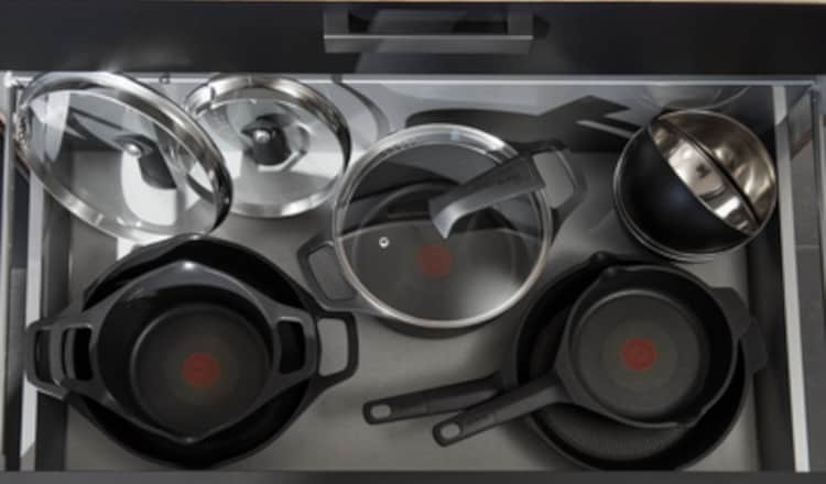 Τηγάνι - Πλάκα Ψησίματος Μπάρμπεκιου TEFAL Robusto E2499844 26 x 32 cm Μαύρο Τηγάνι - Πλάκα Ψησίματος Μπάρμπεκιου TEFAL Robusto E2499844 26 x 32 cm Μαύρο