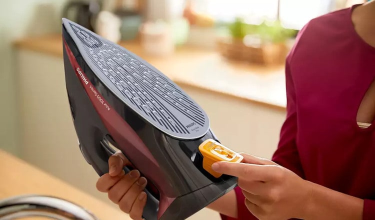 ΜΣίδερο Ατμού PHILIPS DST7022/40 2800W Μαύρο
Σίδερο Ατμού PHILIPS DST7022/40 2800W Μαύρο