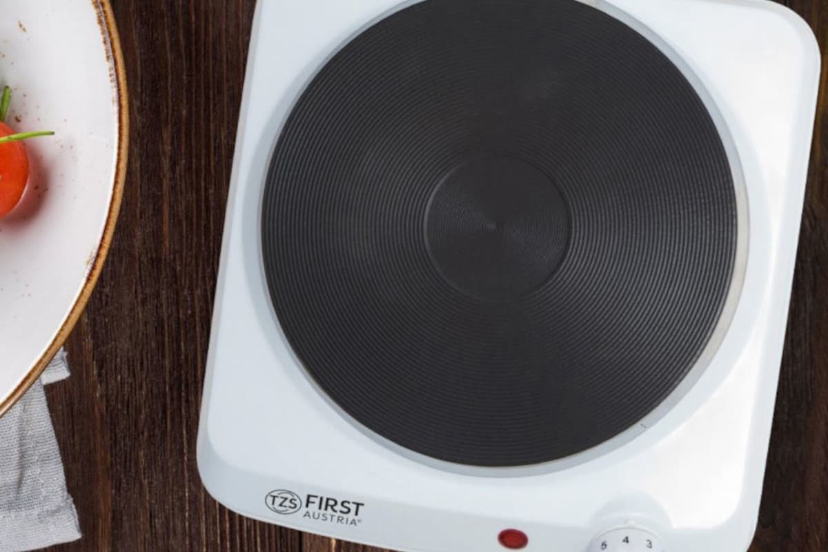 Επιτραπέζιο Ηλεκτρικό Μάτι FIRST AUSTRIA FA-5082-4 1500 W Λευκό
