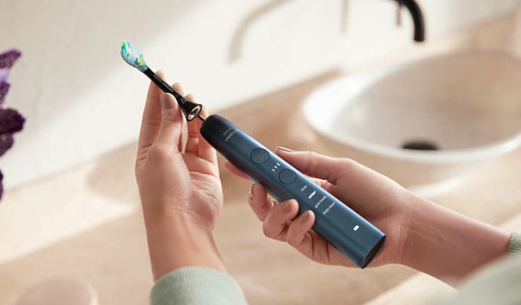 PHILIPS Sonicare DiamondClean 9000 Series/24 PHILIPS Sonicare DiamondClean 9000 Series/24