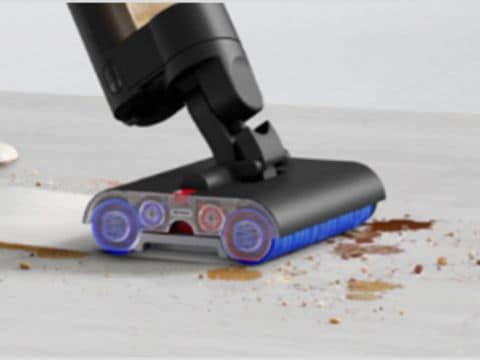 Αφαιρεί επίμονους λεκέδες, στίγματα και ξεραμένα υπολείμματα.