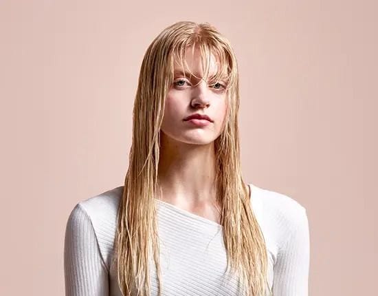 Styling από βρεγμένα μαλλιά σε στεγνά