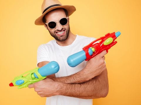 Extra Ξέβγαλμα: Πες