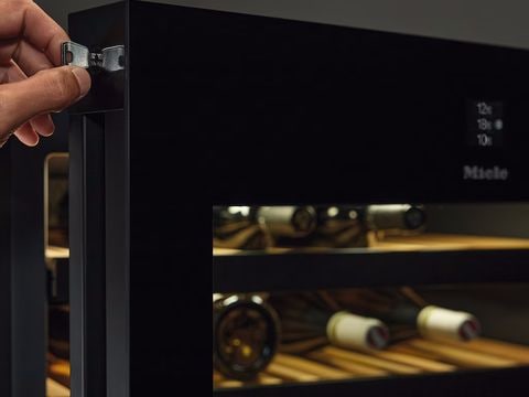 Ασφάλεια με χειροκίνητο κλείδωμα πόρτας