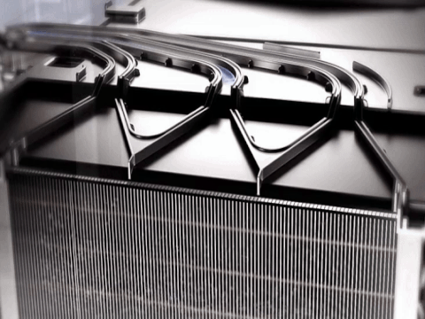 Αυτοκαθαριζόμενος Συμπυκνωτής