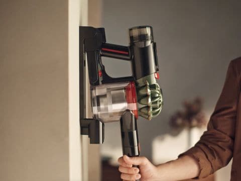 Συνδεδεμένη στη βάση και έτοιμη για χρήση