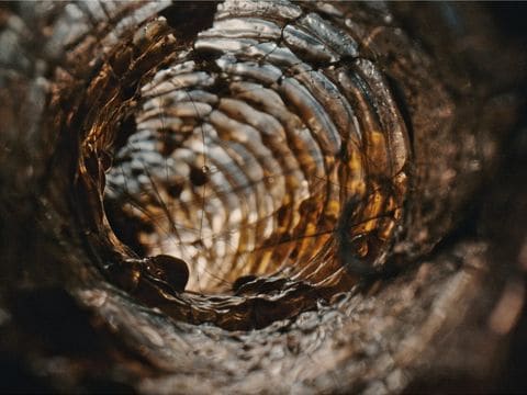 Χωρίς εμφράξεις από βρώμικα υπολείμματα ή λάσπη