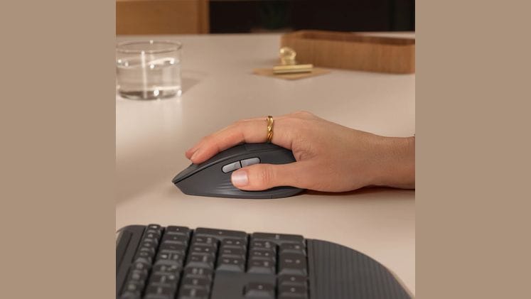 Καινοτόμος σχεδίαση με ενσωματωμένο palm cushion για άνεση