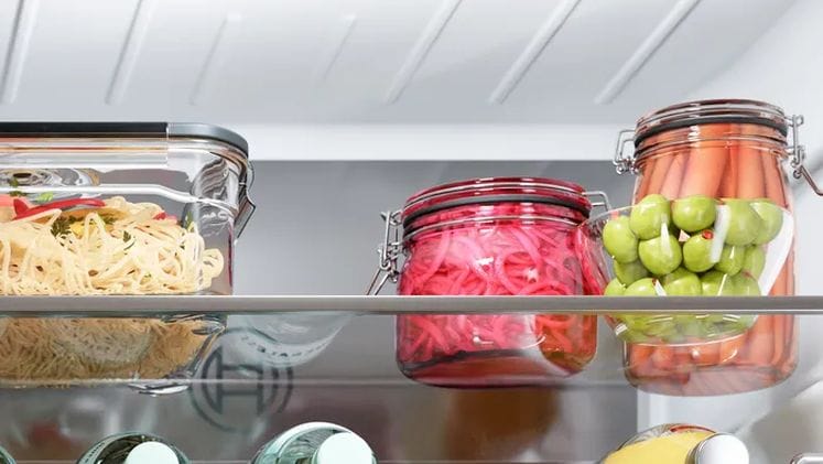 Τέλεια ορατότητα σε κάθε γωνιά του ψυγείου σας