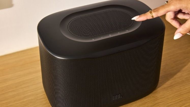 Ασύρματη σύνδεση Wi-Fi και Bluetooth για συνεχή ροή