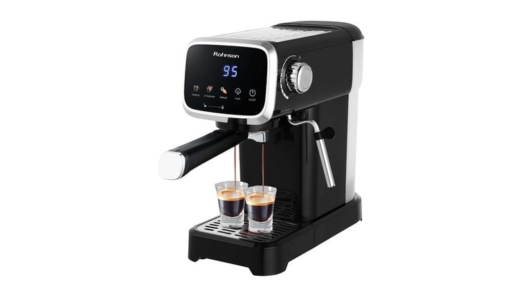 Παρασκευή espresso από φρεσκοαλεσμένους κόκκους καφέ
