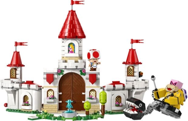 LEGO® Super Mario™ Battle with Roy at Peach