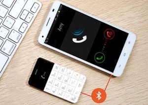 Elari CardPhone